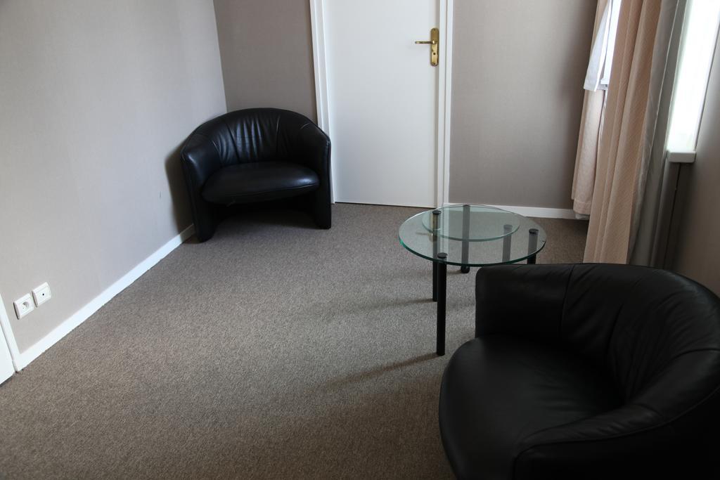 Hotel Absolue Renaissance Magny-Cours Esterno foto