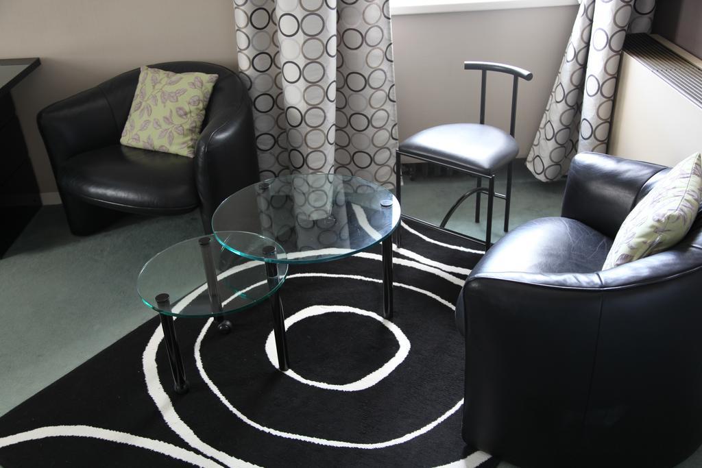 Hotel Absolue Renaissance Magny-Cours Esterno foto